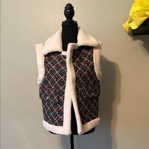 Avec Les Filles Patterned Quilted Vest